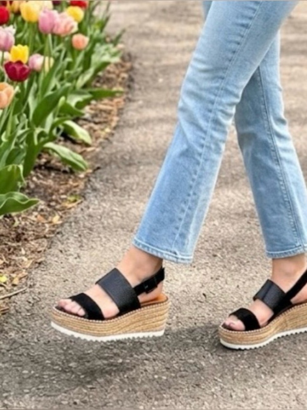 Crown Vintage  Black Leather and cream Platform Espadrille Sandals